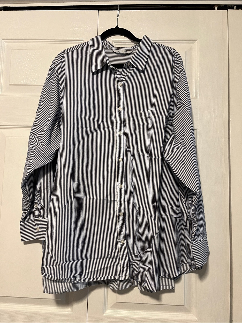 Old Navy Women’s Plus Size Blue and White Striped Button-Up Shirt
